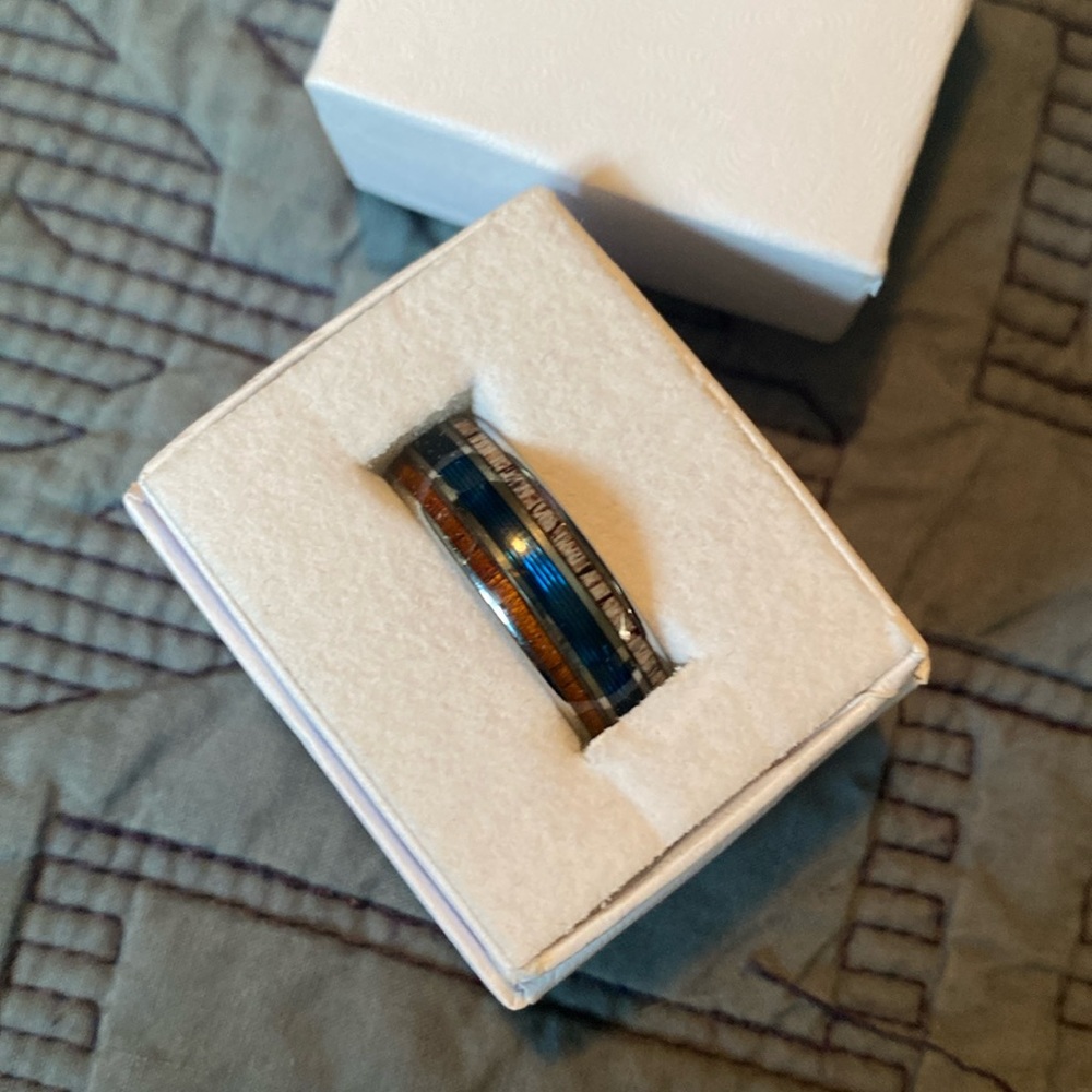 Northern Royal Fishing Line mens ring size 13